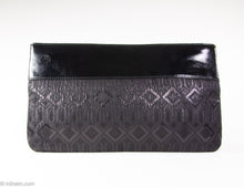 Load image into Gallery viewer, VINTAGE AUTHENTIC TORY BURCH LARGE FABRIC CLUTCH METALLIC BLACK GEOMETRIC PATTERN LEATHER TRIM
