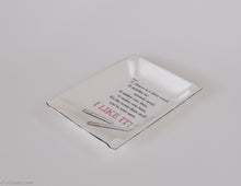 Load image into Gallery viewer, VINTAGE FUNNY WHITE CERAMIC SMOKER&#39;S POEM ARTMARK ASHTRAY
