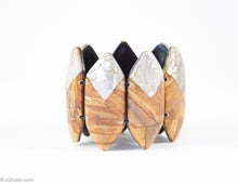 Load image into Gallery viewer, VINTAGE WOOD-TONES RESIN AND ABALONE POINTED OVALS STRETCH BRACELET