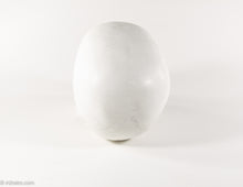 Load image into Gallery viewer, REALISTIC WHITE RESIN LIFE-SIZE HUMAN SKULL MODEL/FIGURE