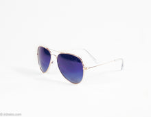 Load image into Gallery viewer, VINTAGE BLUE MIRRORED LENS AVIATOR SUNGLASSES WITH GOLD METAL FRAMES