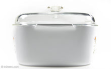Load image into Gallery viewer, VINTAGE CORNINGWARE/PYREX "COUNTRY FESTIVAL" 5 QUART CASSEROLE DISH WITH COVER | 1975
