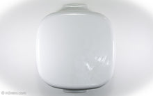 Load image into Gallery viewer, VINTAGE CORNINGWARE/PYREX "COUNTRY FESTIVAL" 5 QUART CASSEROLE DISH WITH COVER | 1975