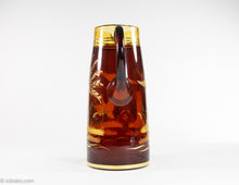 Load image into Gallery viewer, FRIEDERICH EGERMANN CZECH BOHEMIAN ETCHED 24K GOLD LEAF & CRYSTAL 7 PIECE SET | 1 PITCHER & 6 GLASS SET | VINTAGE