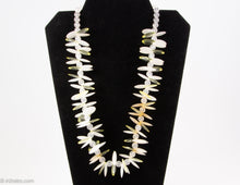 Load image into Gallery viewer, VINTAGE YELLOW/WHITE PLASTIC CIRCLES NECKLACE - 1980s