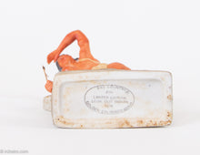 Load image into Gallery viewer, VINTAGE DECANTER SKI COUNTRY NATIVE AMERICAN SCOUT | 1978