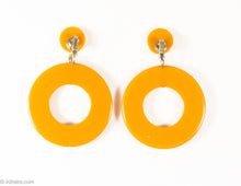 Load image into Gallery viewer, VINTAGE MOD BUTTERSCOTCH BAKELITE EMBELLISHED/ APPLIED POP FLOWERS CLIP-ON DANGLE EARRINGS - 1960s-1970s