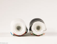 Load image into Gallery viewer, CERAMIC DAY OF THE DEAD/ DIA DE LOS MUERTOS SKULL COUPLE SALT AND PEPPER SHAKERS