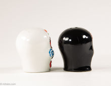 Load image into Gallery viewer, CERAMIC DAY OF THE DEAD/ DIA DE LOS MUERTOS SKULL COUPLE SALT AND PEPPER SHAKERS