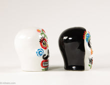 Load image into Gallery viewer, CERAMIC DAY OF THE DEAD/ DIA DE LOS MUERTOS SKULL COUPLE SALT AND PEPPER SHAKERS
