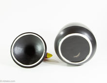 Load image into Gallery viewer, VINTAGE TOUCAN COOKIE JAR BLACK WITH COLORFUL BEAK