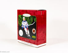 Load image into Gallery viewer, VINTAGE HALLMARK KEEPSAKE ORNAMENT WAYNE GRETZKY ICE HOCKEY THE GREAT ONE LIMITED EDITION NOS MINT