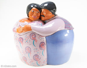 EXTREMELY RARE VINTAGE 'A LITTLE CO' © 1986 HISPANIC COUPLE EMBRACING CERAMIC COOKIE JAR