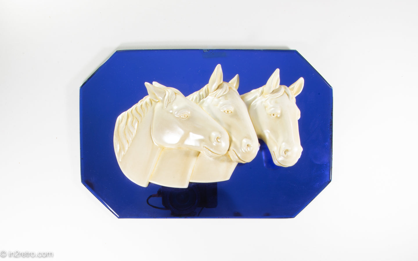 EXTREMELY RARE VINTAGE ART DECO BLUE MIRROR PLAQUE WITH 3 CHALKWARE APPLIED HORSES