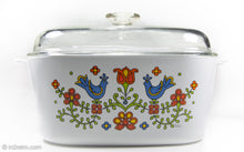 Load image into Gallery viewer, VINTAGE CORNINGWARE/PYREX &quot;COUNTRY FESTIVAL&quot; 5 QUART CASSEROLE DISH WITH COVER | 1975
