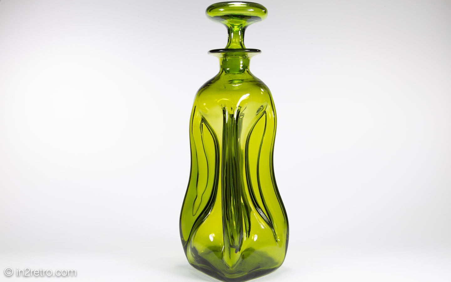 MID CENTURY PINCHED GLASS MOUTH BLOWN GREEN DECANTER/BOTTLE WITH STOPPER