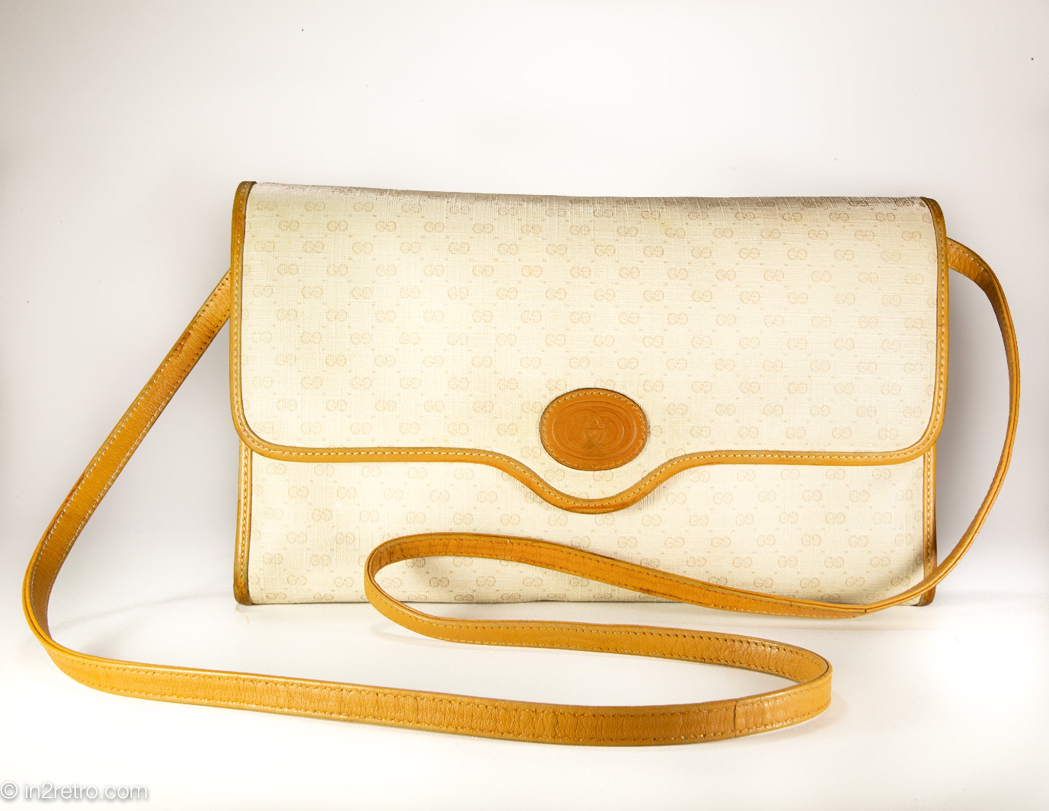 Gucci cream clutch Clearance