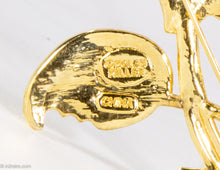 Load image into Gallery viewer, VINTAGE DESIGNER SIGNED NOLAN MILLER SPARKLING GOLD TONE FLOWER PIN/BROOCH
