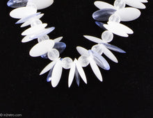 Load image into Gallery viewer, VINTAGE BLUE/WHITE PLASTIC CIRCLES NECKLACE - 1980s
