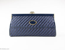 Load image into Gallery viewer, VINTAGE CREAZIONI LUCY SHOULDER BAG/CLUTCH NAVY BLUE WOVEN FABRIC / PATENT FRAME WITH CHAIN - 1960s

