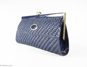 VINTAGE CREAZIONI LUCY SHOULDER BAG/CLUTCH NAVY BLUE WOVEN FABRIC / PATENT FRAME WITH CHAIN - 1960s