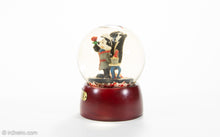 Load image into Gallery viewer, WARNER BROTHERS STUDIO STORE EXCLUSIVE &quot;MON CHERIE&quot; PEPE LE PEW SNOW GLOBE | 1994
