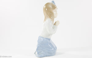 NAO BY LLADRO "GUIDE ME" KNEELING PRAYING GIRL STATUE FIGURINE RETIRED